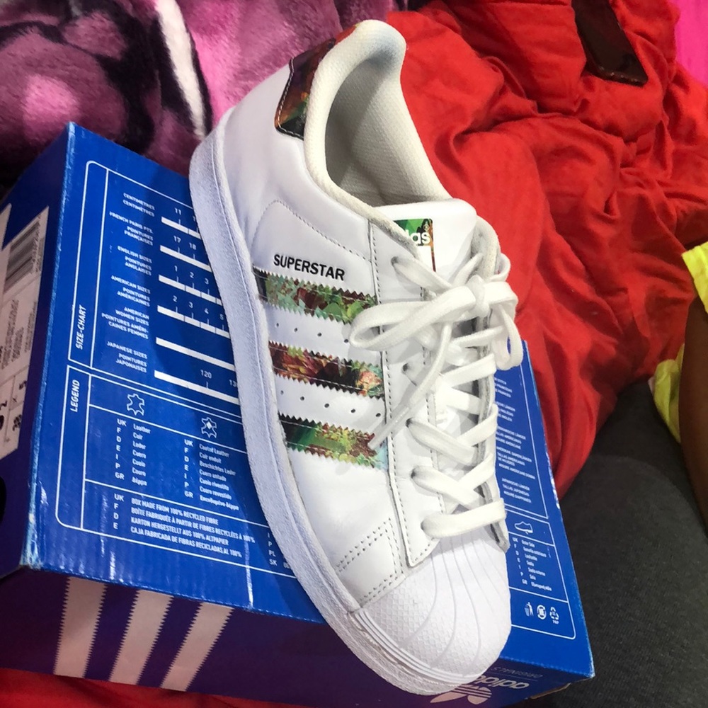Adidas superstar